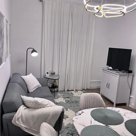 Le Rapp 6, De Standing 3 Chambres, 7 Personnes &1 Bebe, Cosy Et Familial Ultra Equipe Emplacement Ideal Proche Gare Centre Marches De Noel Quartier Tribunal Contades Lejlighed